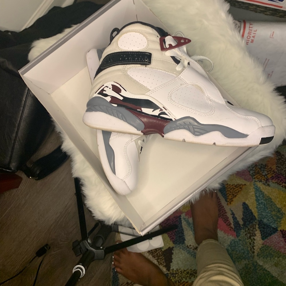 Jordans - Picture 5 of 5
